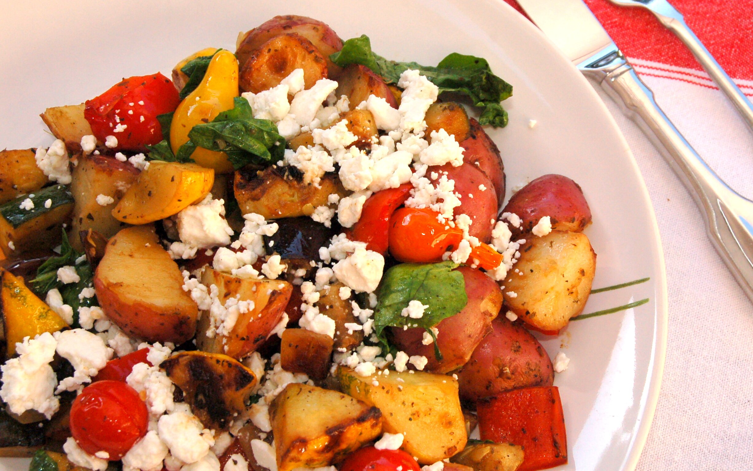 Grilled Veggie Salad with Arugula and Goat Cheese